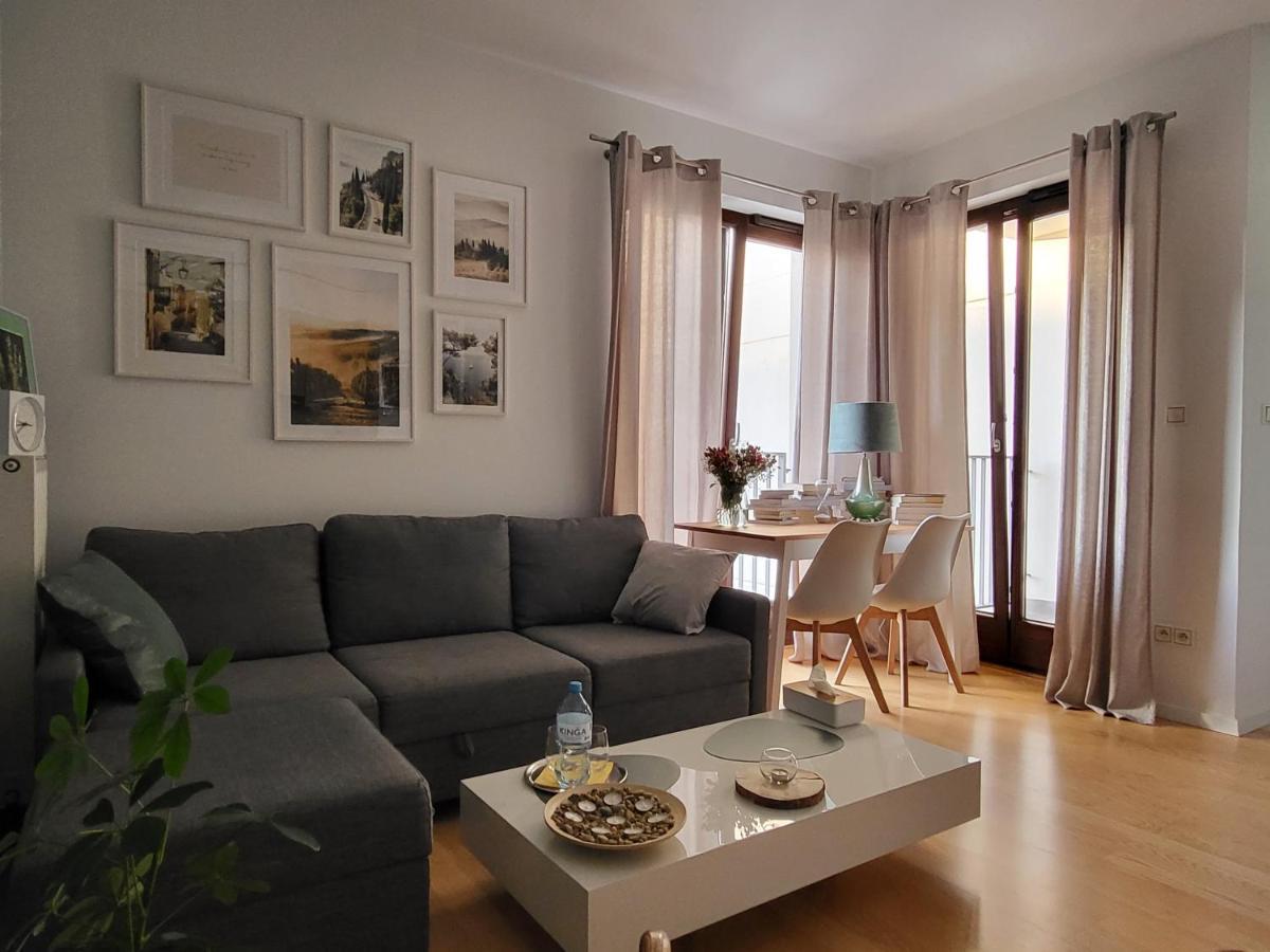 Pokornam1 Apartment Varşovia Exterior foto