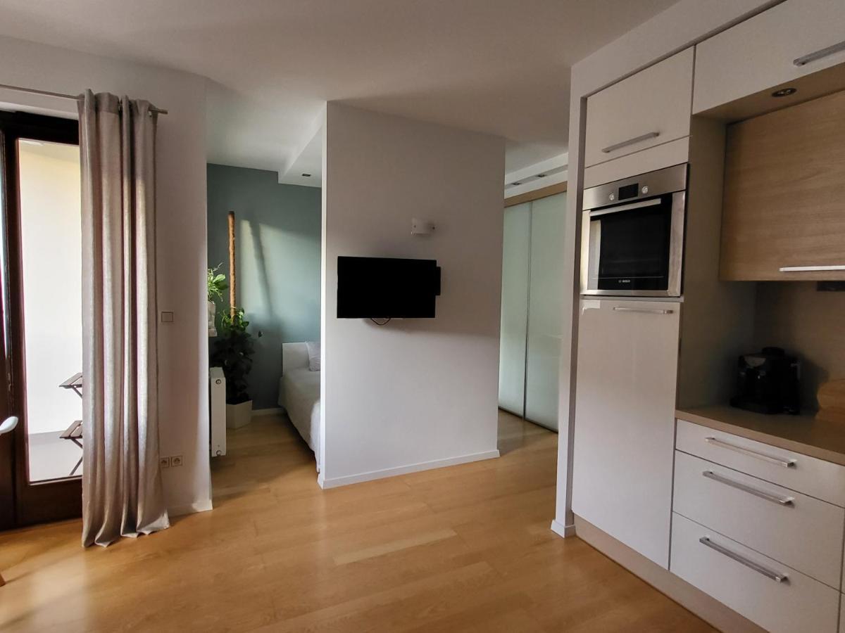Pokornam1 Apartment Varşovia Exterior foto